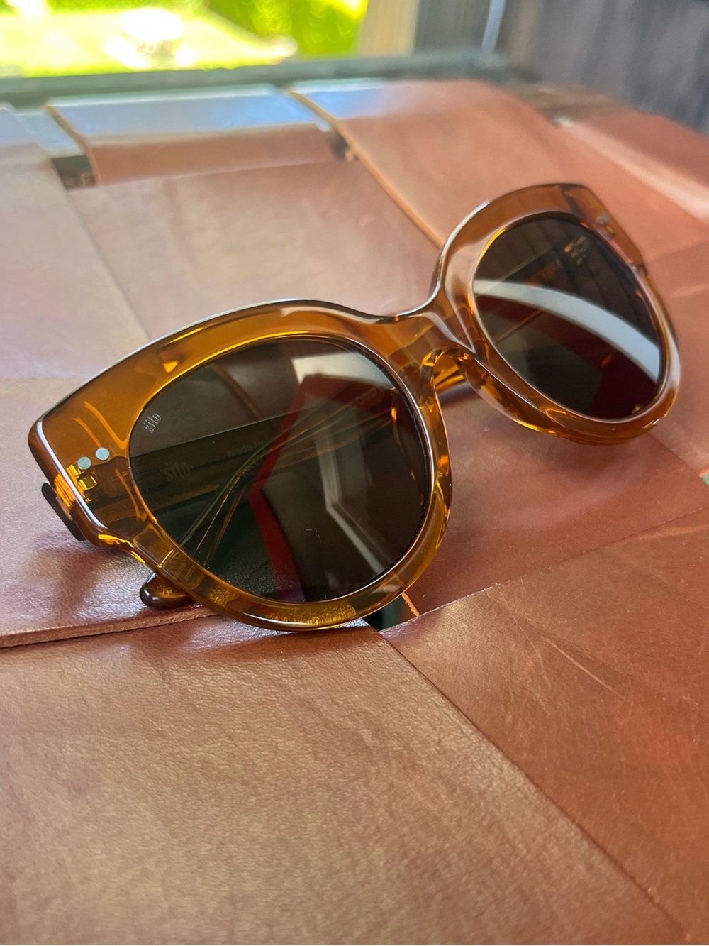 NWOT Sito Goodlife Amber sunglasses •• polarized cat eye •• flattering